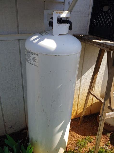 100-lb Steel Vapor Cylinder (Used), 23 Gallons, $199 . . Used 100 gallon propane tanks for sale near me
